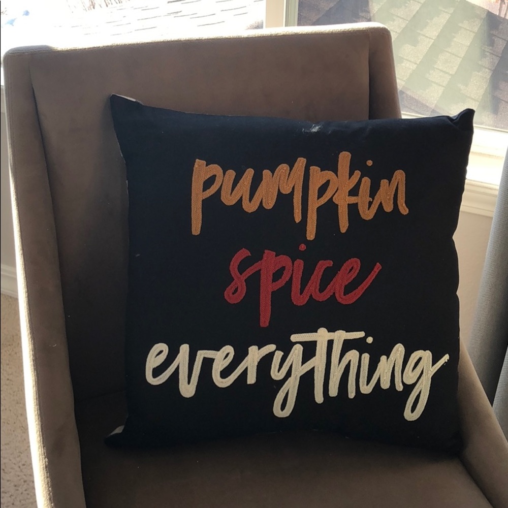Decor pillow!